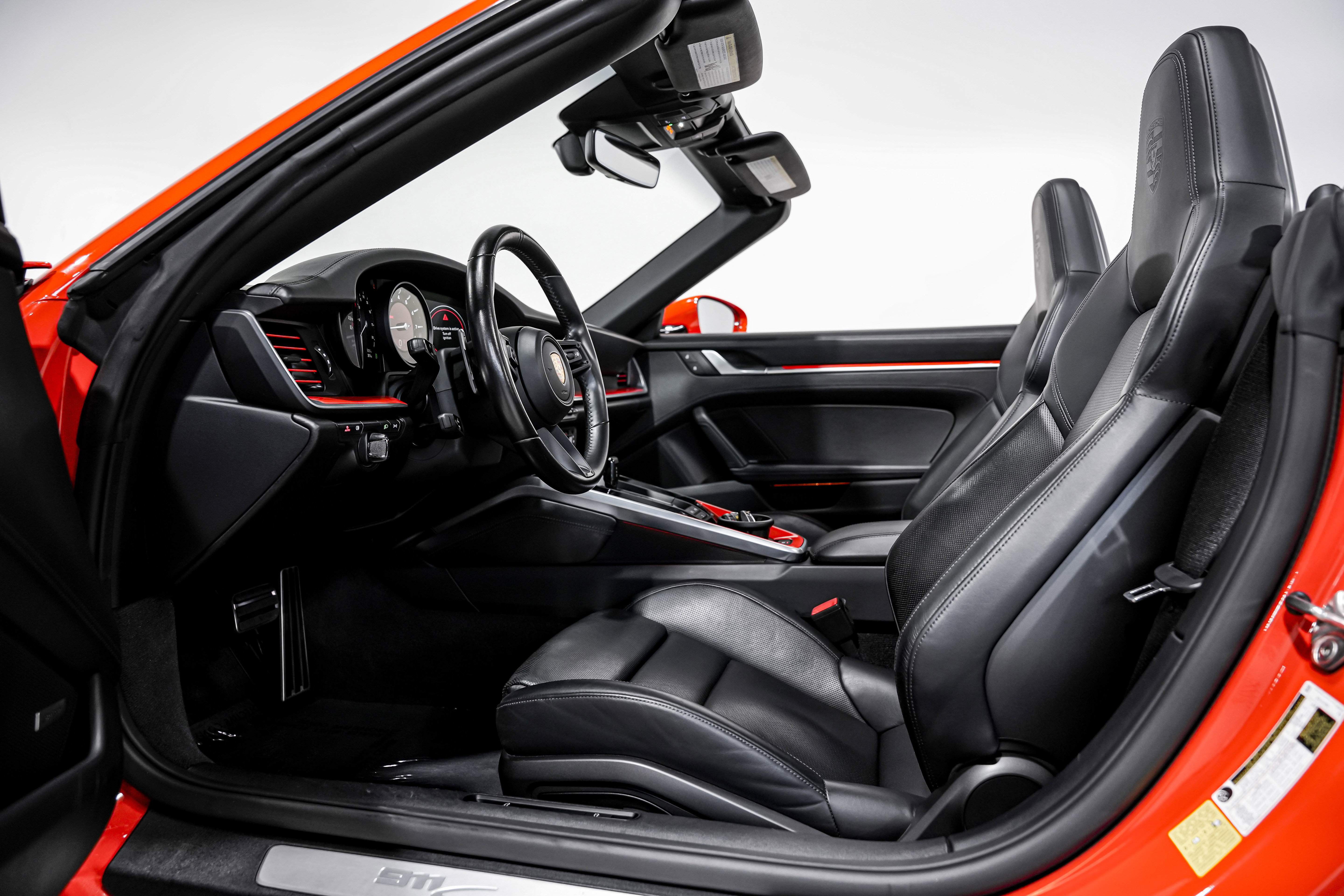 Used 2022 Porsche 911 Carrera image 25