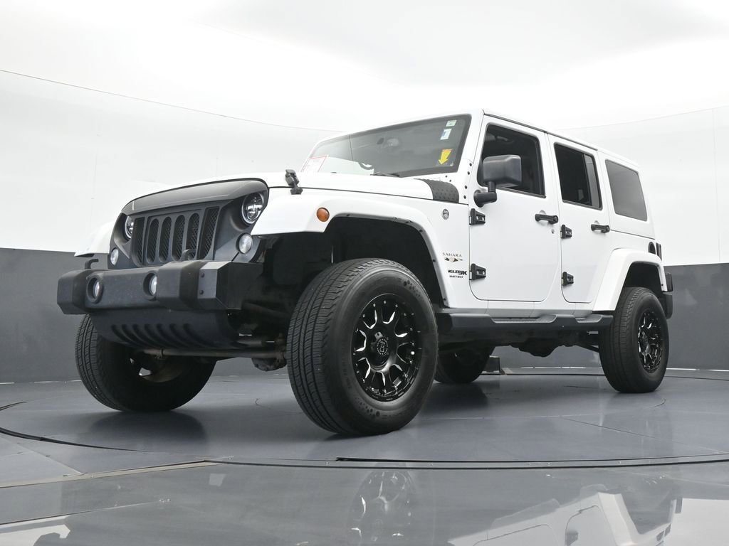 Used 2018 Jeep Wrangler Unlimited Sahara w/ Connectivity Group image 53