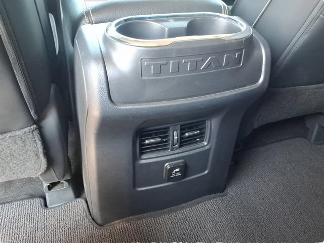 Used 2018 Nissan Titan PRO-4X AWD/4WD image 16