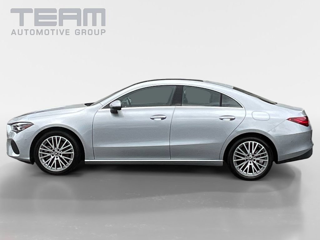Used 2025 Mercedes-Benz CLA 250 image 4