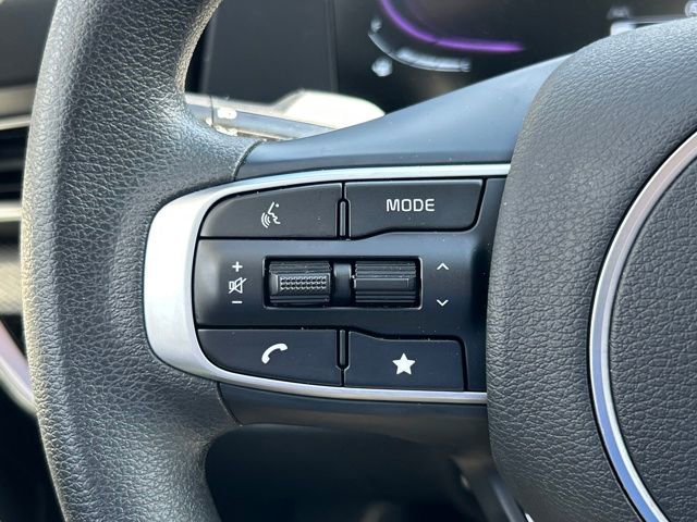 Used 2025 Kia Sportage LX image 22