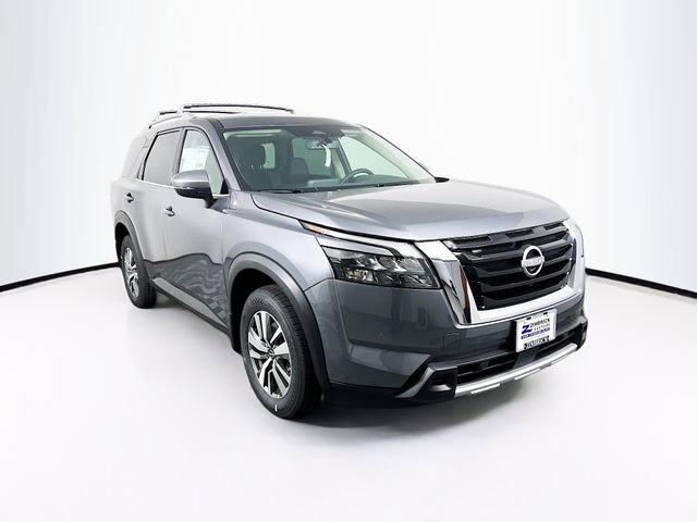 New 2025 Nissan Pathfinder SL