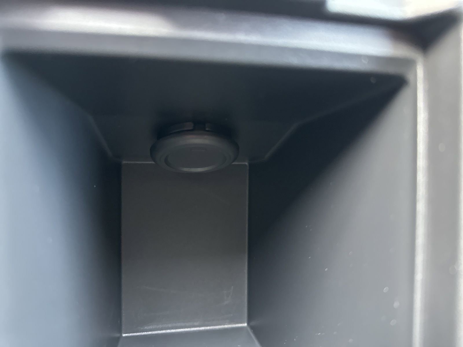 Used 2025 Nissan Kicks SV w/ Charging Package AWD/4WD image 55