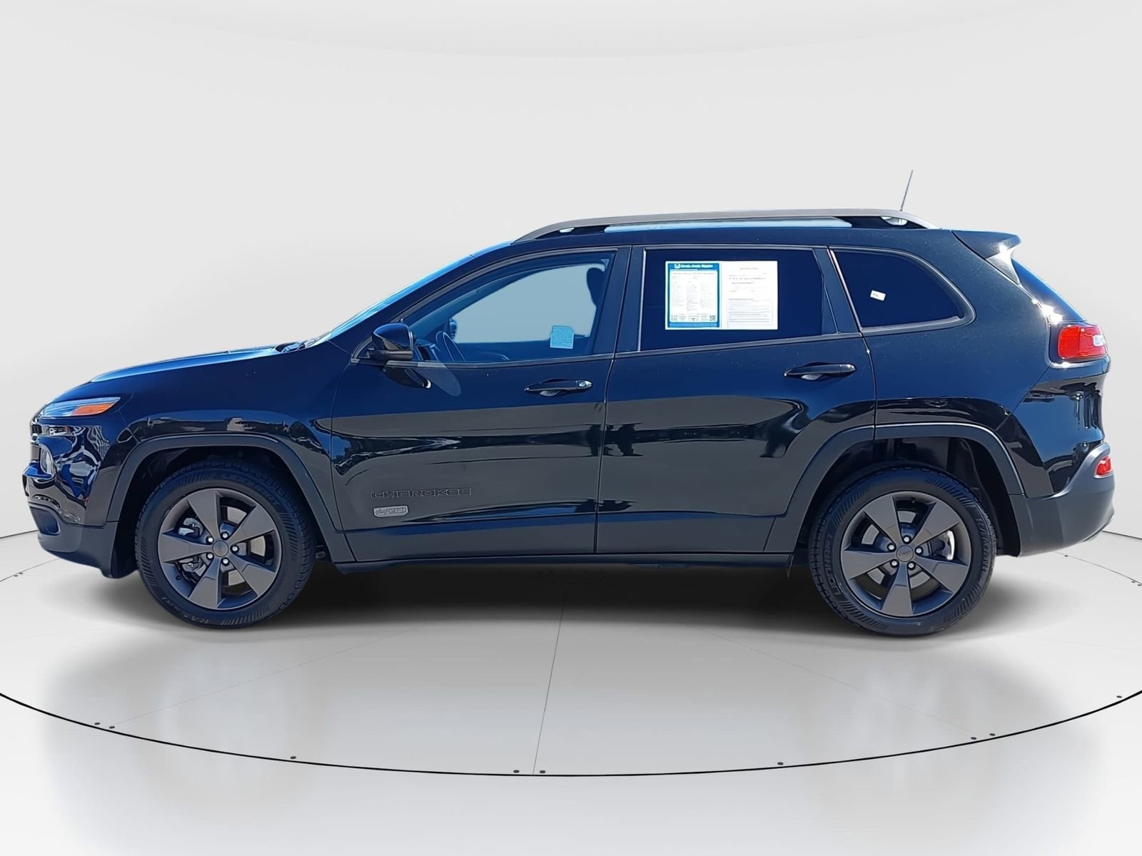 Used 2016 Jeep Cherokee 75th Anniversary image 8