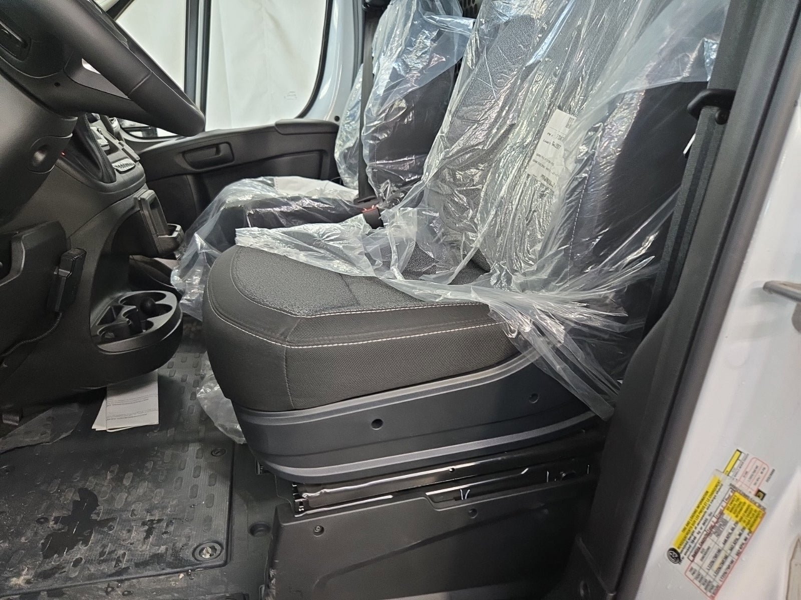 Used 2025 RAM ProMaster 2500 w/ Quick Order Package 22G SLT image 7