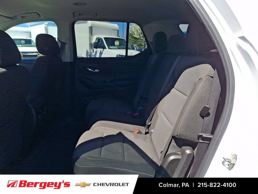 Used 2020 Chevrolet Traverse LS image 11