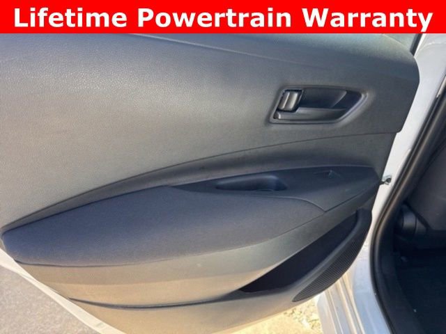 Used 2024 Toyota Corolla LE image 17