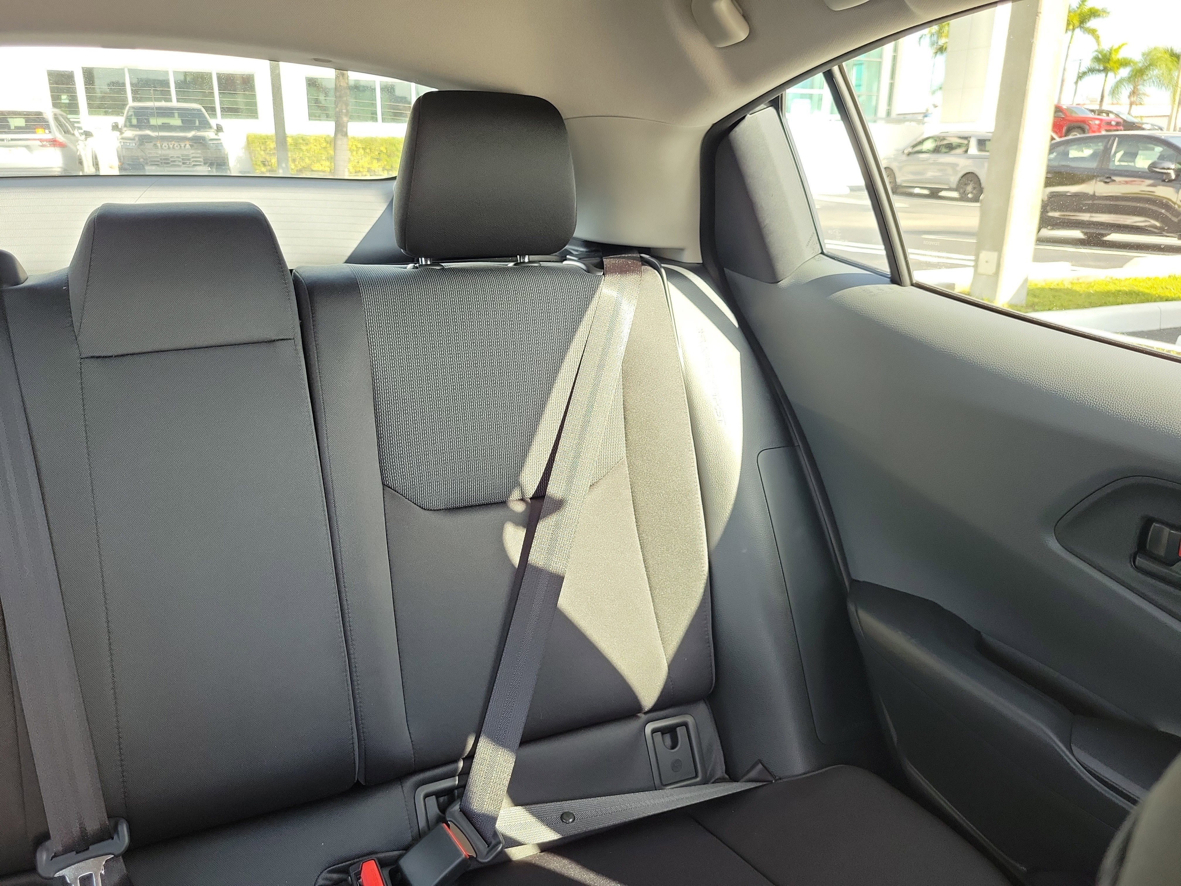 Used 2024 Toyota Prius LE image 22