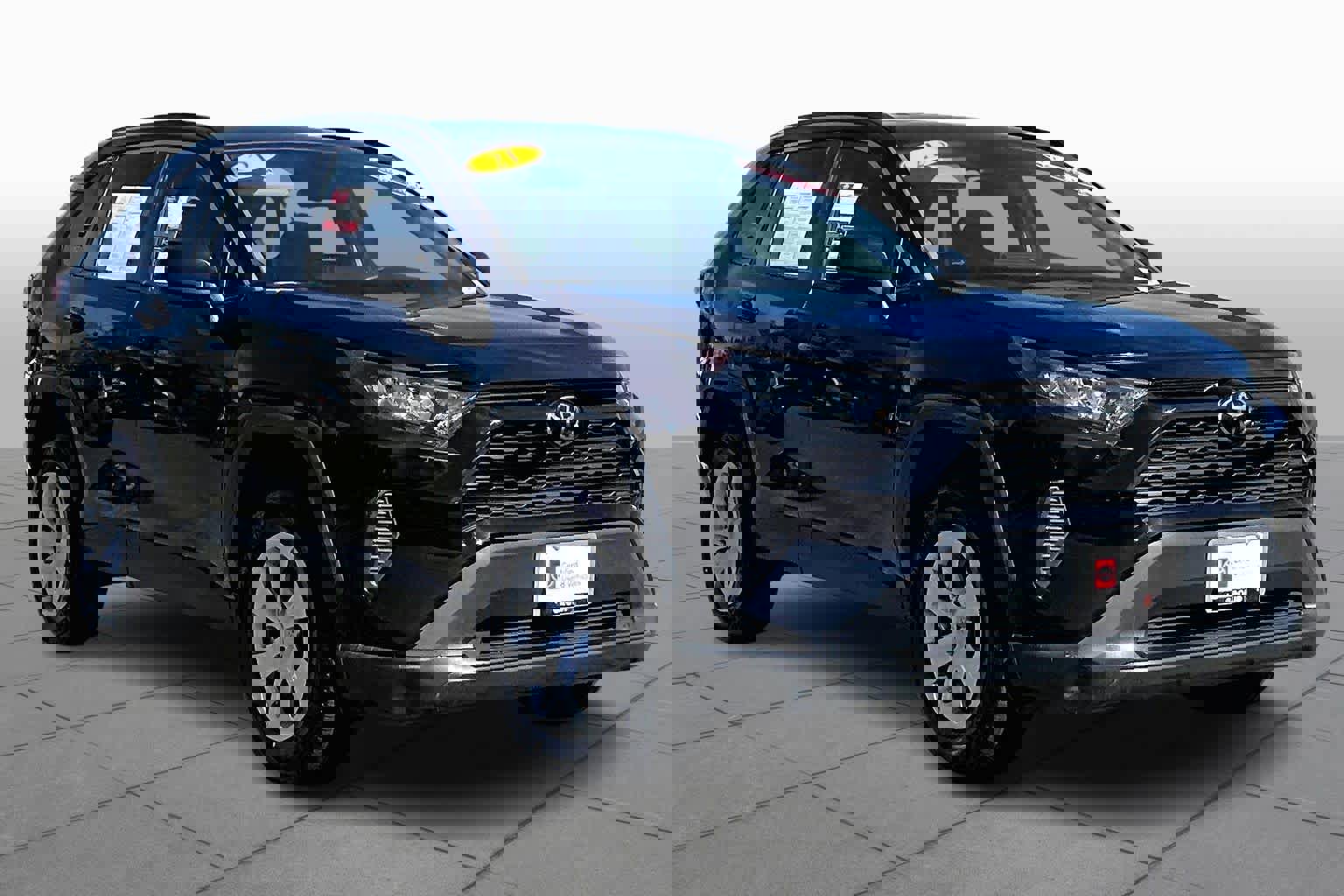 Certified 2021 Toyota RAV4 LE image 2