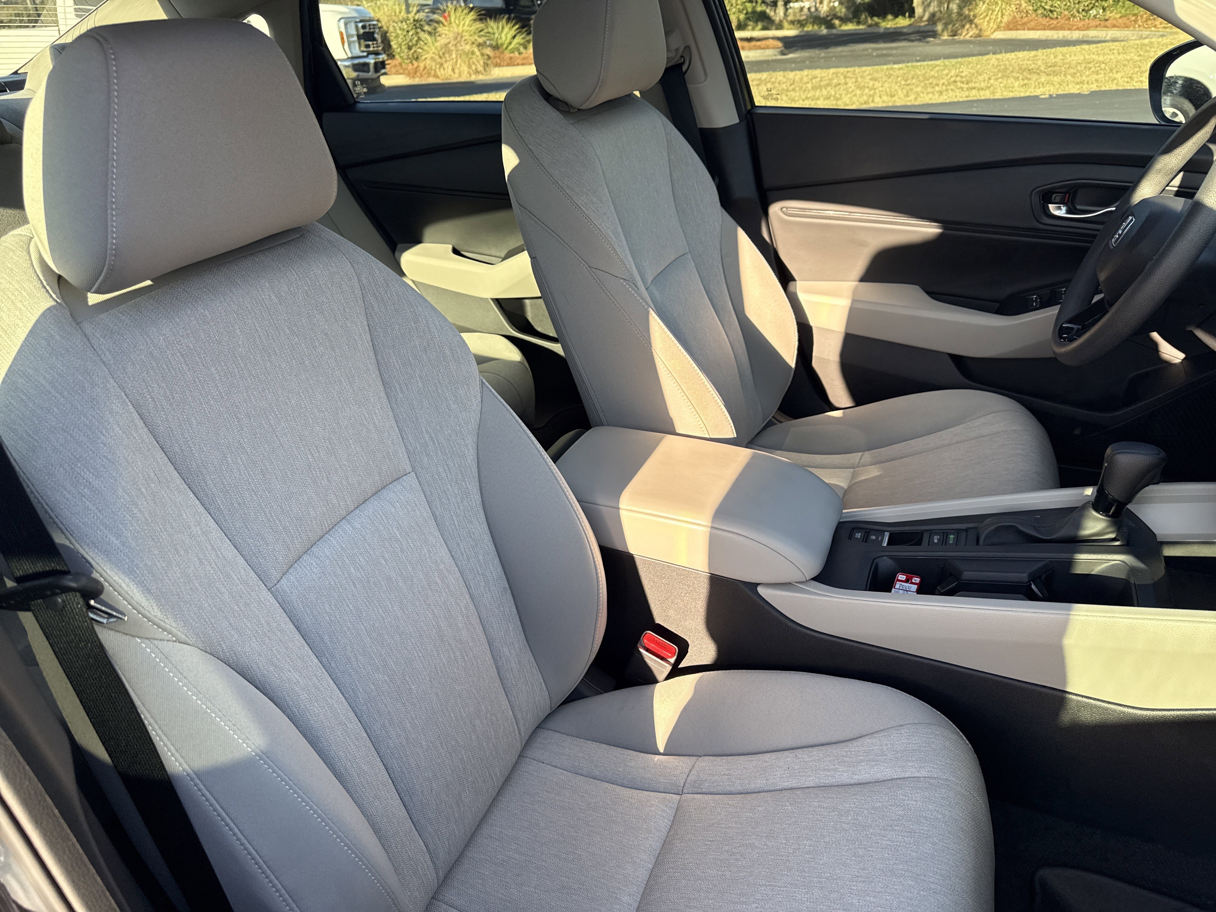 Used 2023 Honda Accord EX image 36