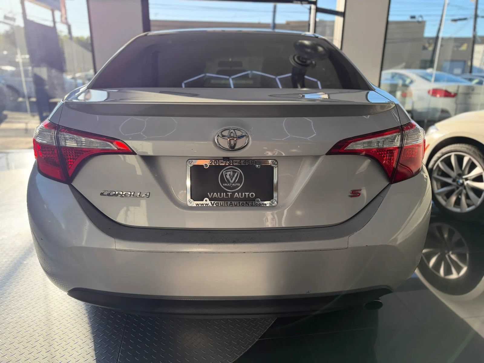 Used 2014 Toyota Corolla S FWD image 15