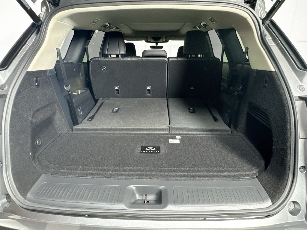 Certified 2026 INFINITI QX60 Pure w/ Cargo Package AWD/4WD image 33