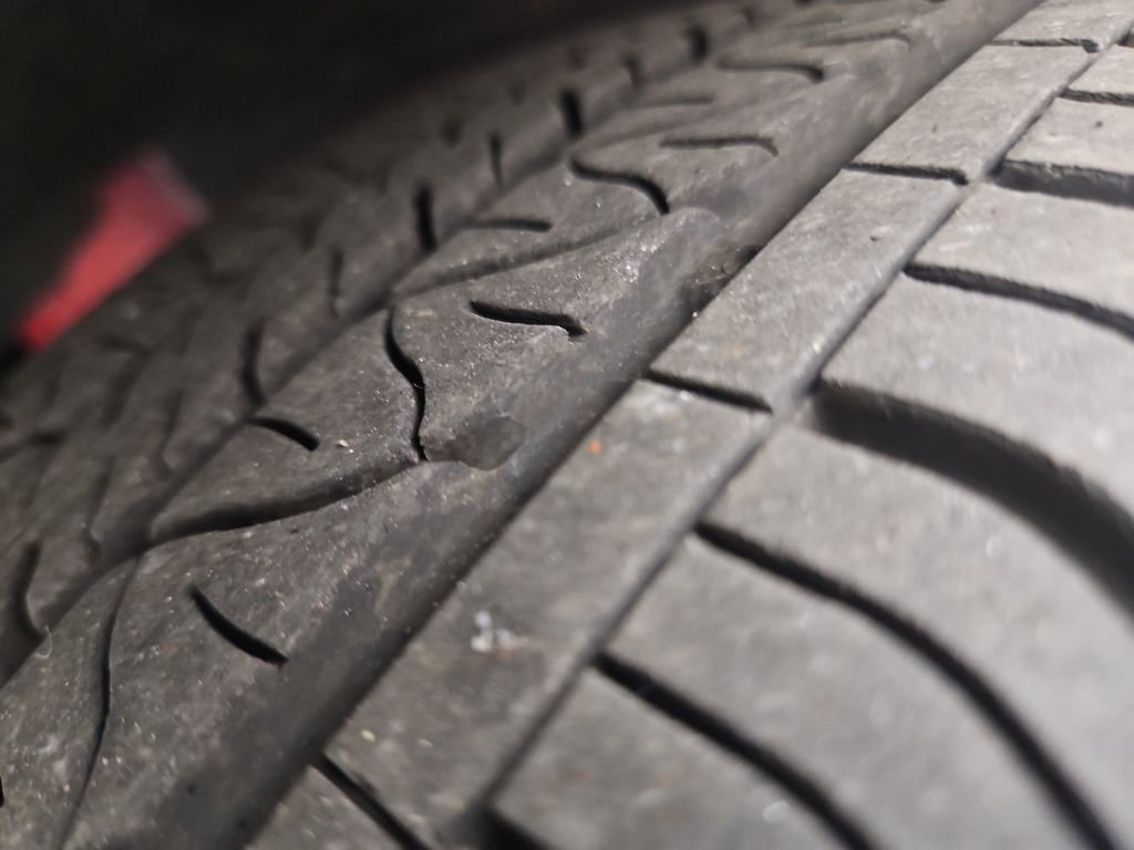 Used 2024 Ford Mustang Premium RWD image 28