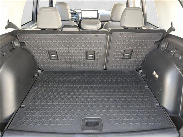 Used 2025 Ford Bronco Sport Badlands image 6