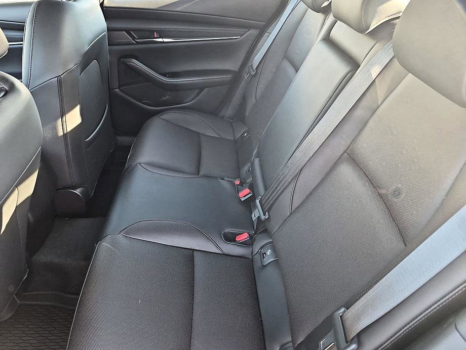 New 2026 MAZDA MAZDA3 2.5 S Hatchback w/ Premium Pkg FWD image 30