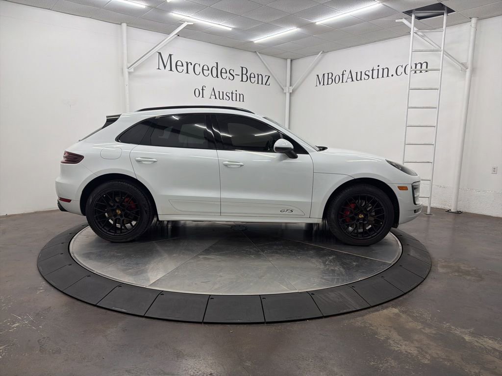 Used 2017 Porsche Macan GTS image 8
