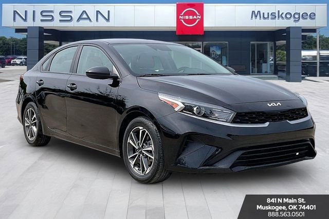 Used 2023 Kia Forte LXS FWD image 1