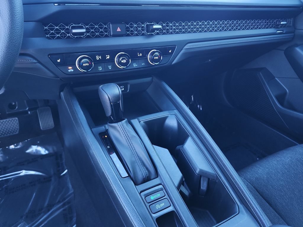 Certified 2024 Honda Accord EX image 27