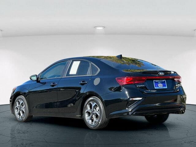 Used 2020 Kia Forte LXS FWD image 4
