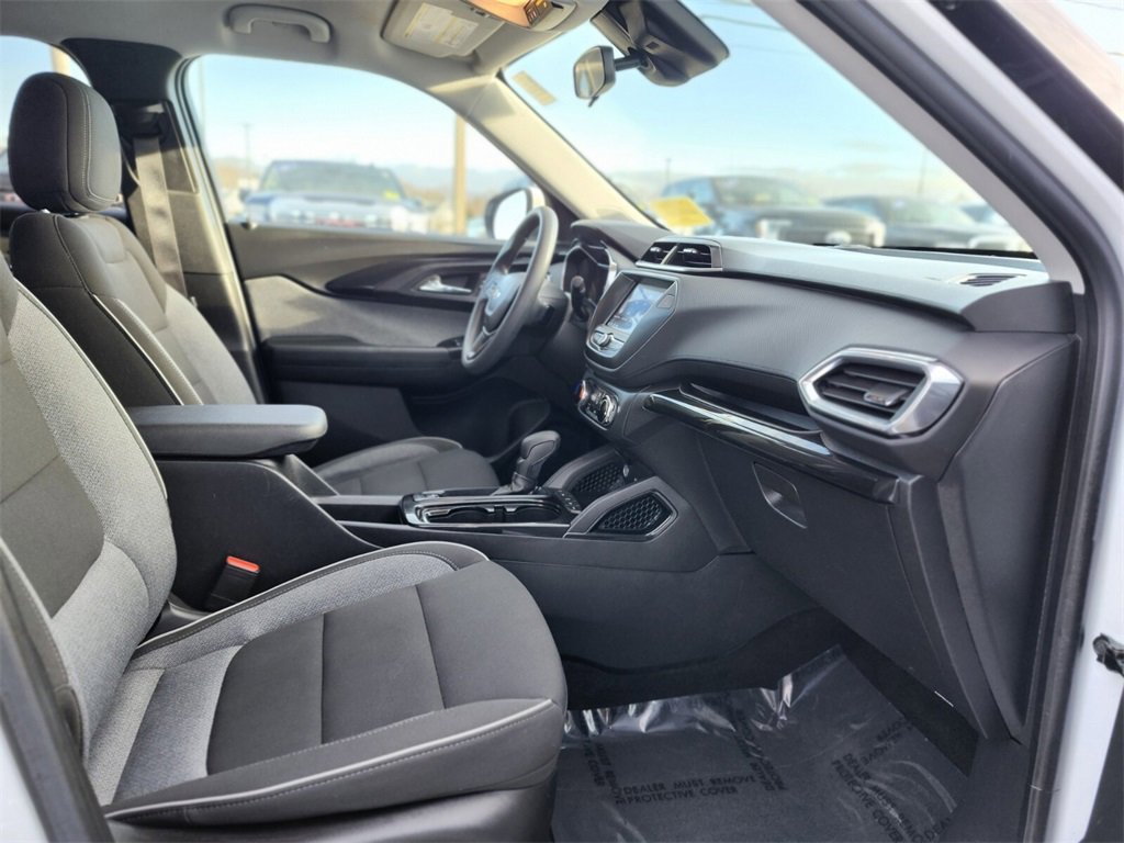 Used 2023 Chevrolet TrailBlazer LT image 9