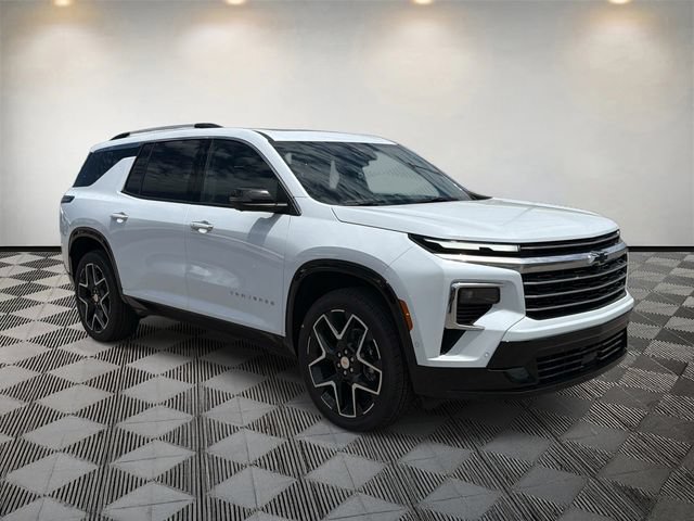 New 2026 Chevrolet Traverse High Country w/ LPO, Floor Liner Package AWD/4WD image 3