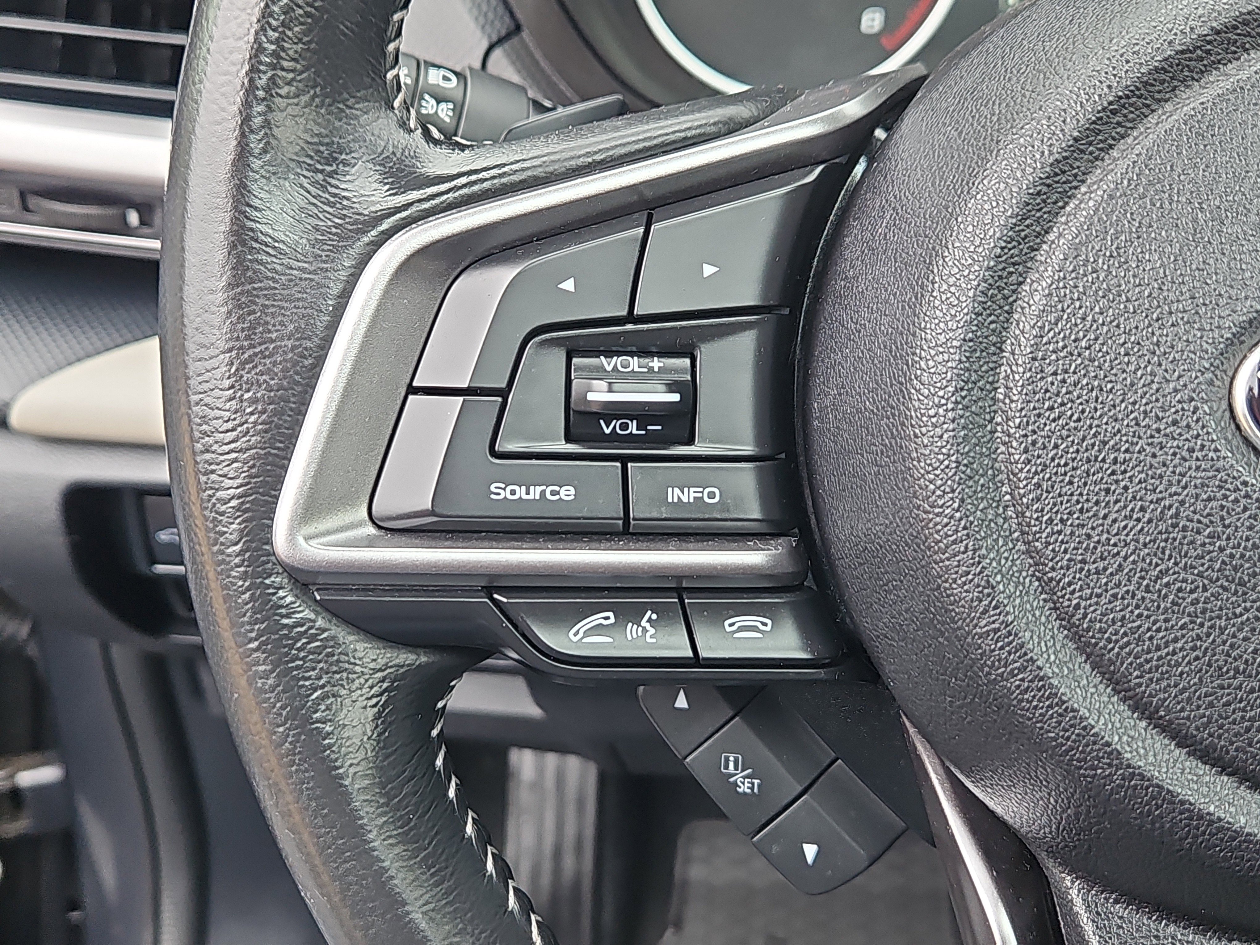 Certified 2023 Subaru Forester Limited image 17