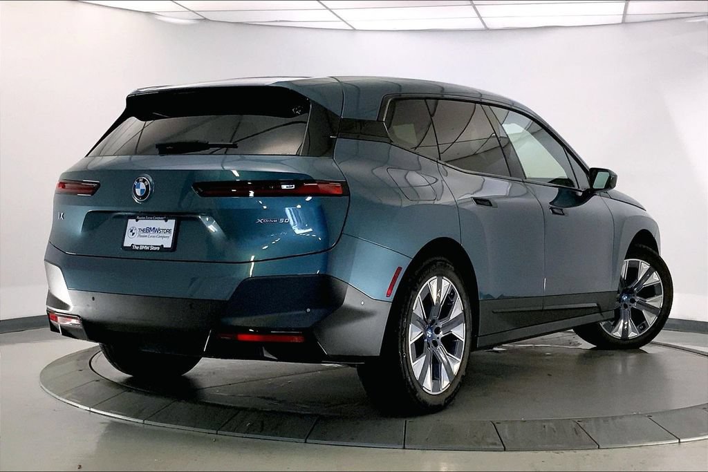 Certified 2024 BMW iX xDrive50 AWD/4WD image 11