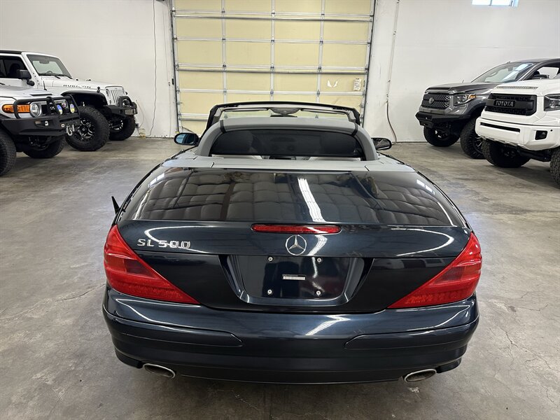 Used 2005 Mercedes-Benz SL 500 w/ AMG Sport Pkg image 4