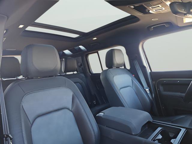 Certified 2023 Land Rover Defender 110 X-Dynamic SE image 27