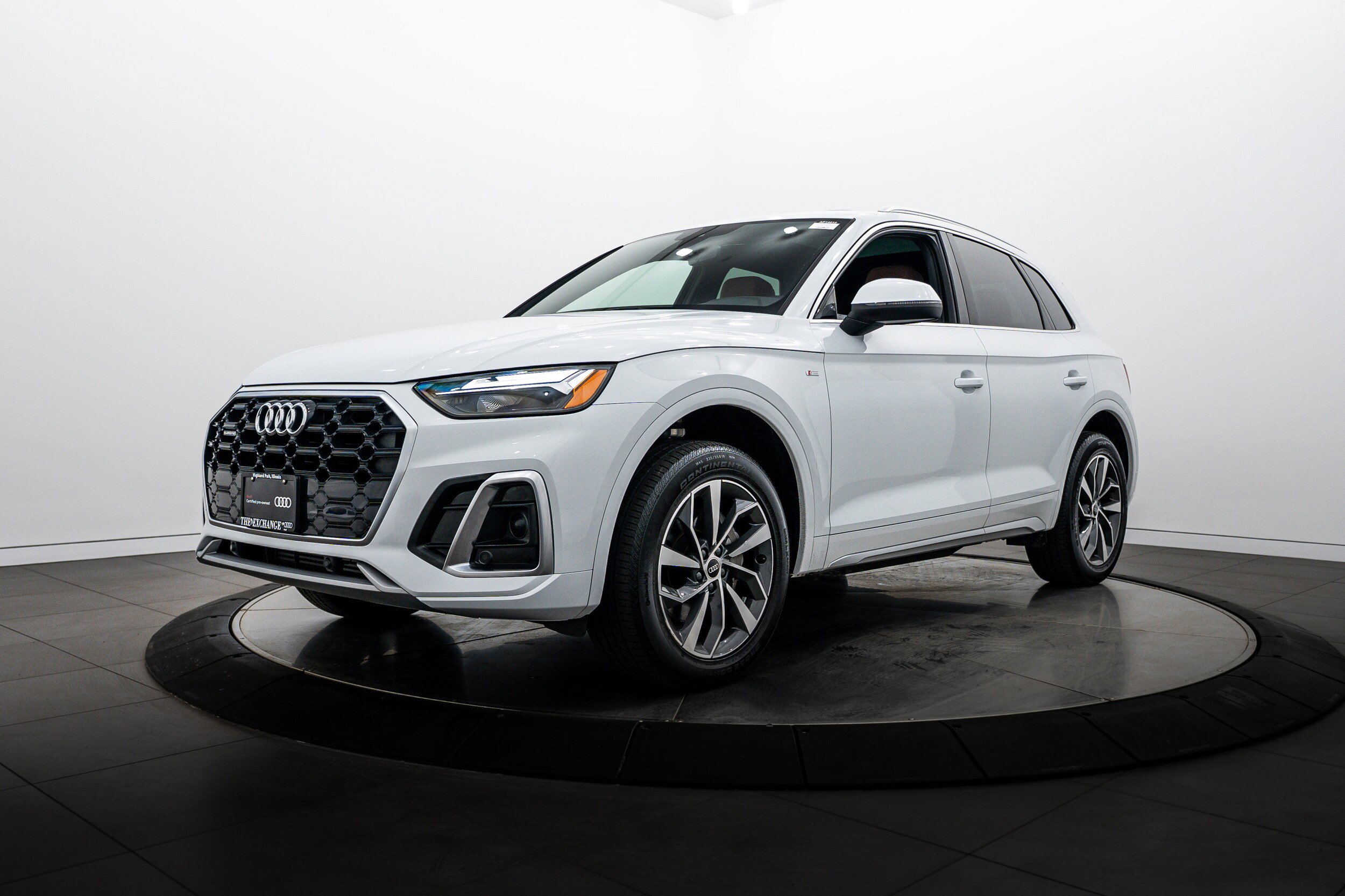 Certified 2023 Audi Q5 2.0T Premium w/ Convenience Package AWD/4WD image 6