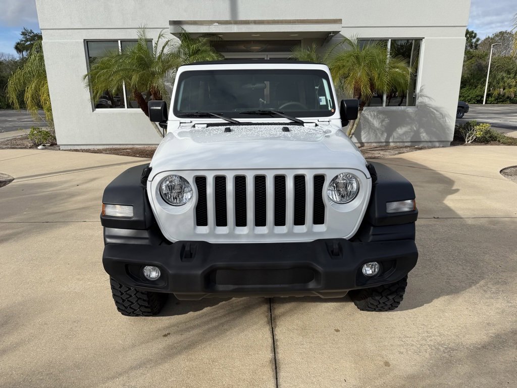 Used 2023 Jeep Wrangler Sport S image 9