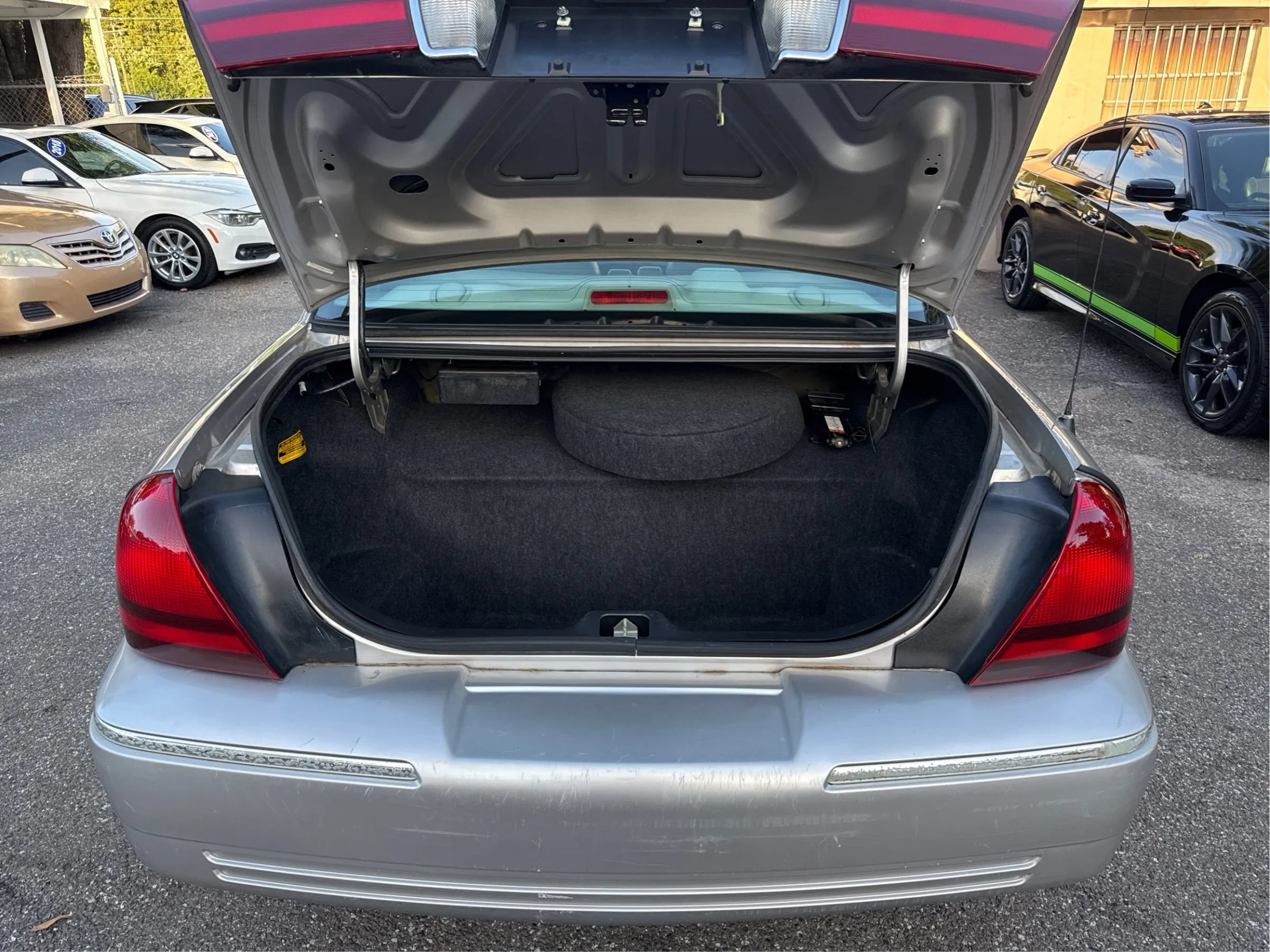Used 2005 Mercury Grand Marquis LS RWD image 14