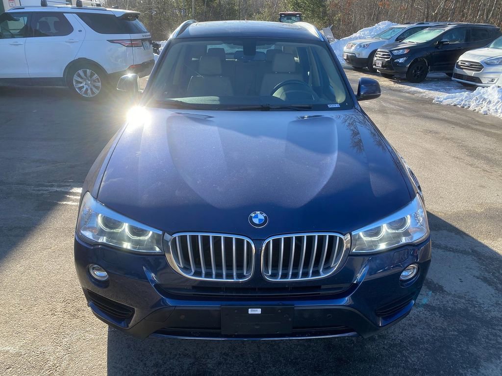 Used 2017 BMW X3 xDrive28i AWD/4WD image 3