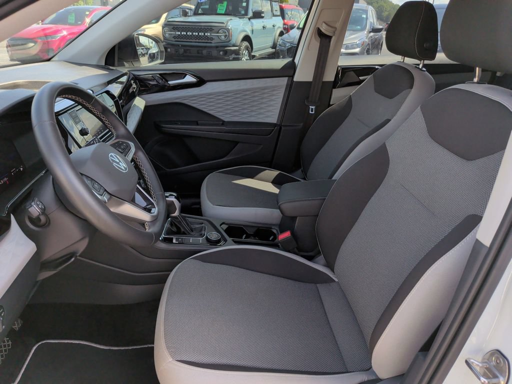 Used 2024 Volkswagen Taos S AWD/4WD image 4