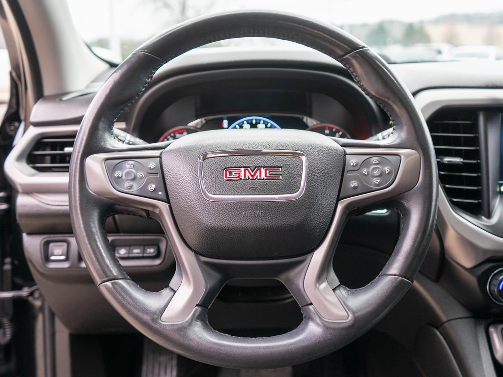 Used 2021 GMC Acadia AT4 w/ Technology Package image 17