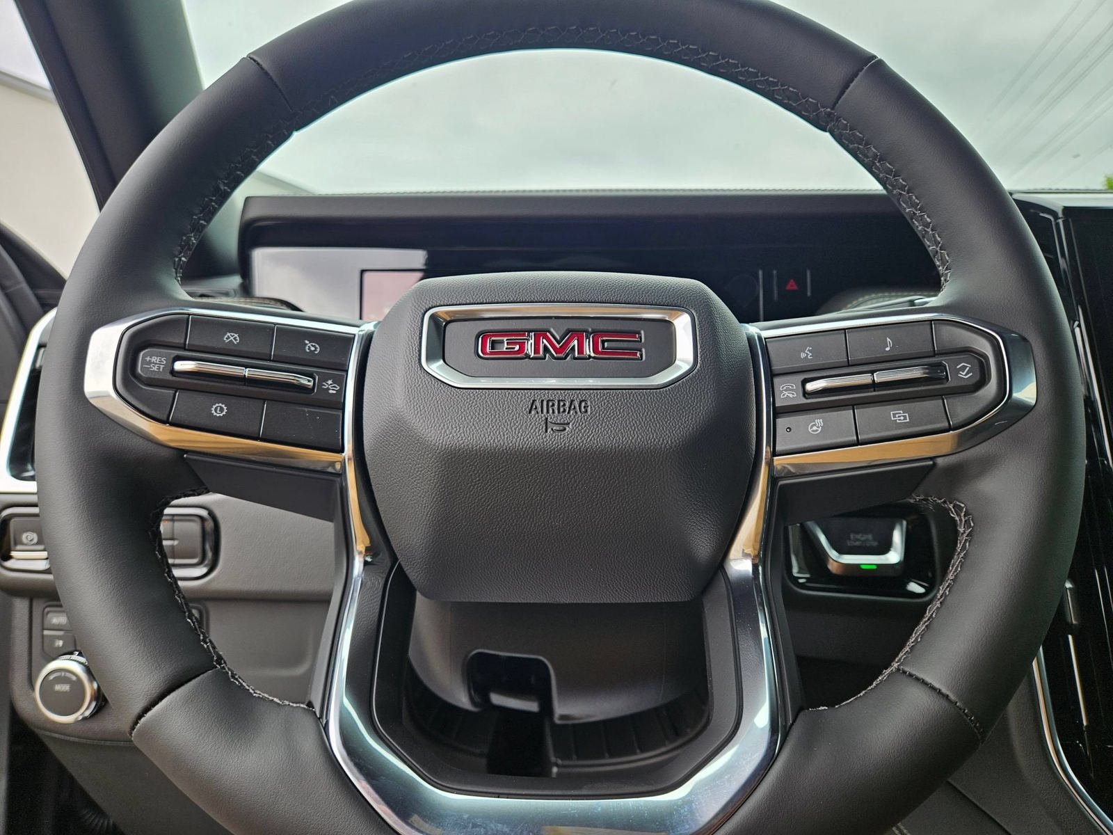 New 2026 GMC Yukon Elevation AWD/4WD image 11