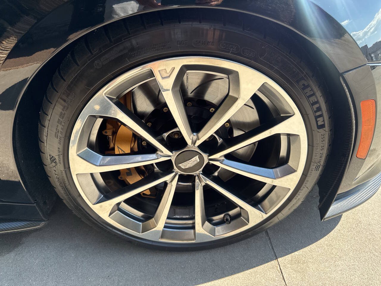 Used 2016 Cadillac ATS V w/ Luxury Package RWD image 21