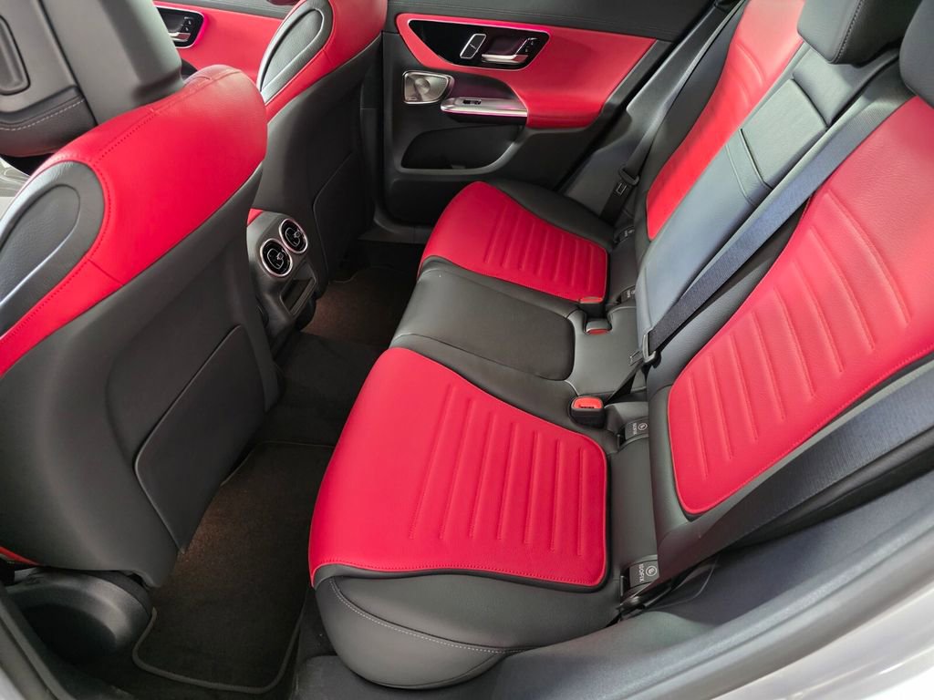 New 2026 Mercedes-Benz GLC 300 4MATIC image 11