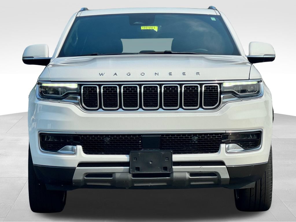 Used 2022 Jeep Wagoneer Series II w/ Premium Group I AWD/4WD image 2