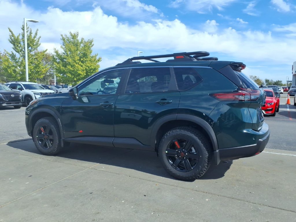 New 2027 Nissan Rogue SV w/ Rock Creek Premium Package AWD/4WD image 5
