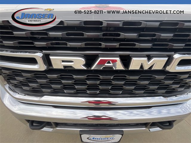 Used 2024 RAM 2500 Big Horn image 30