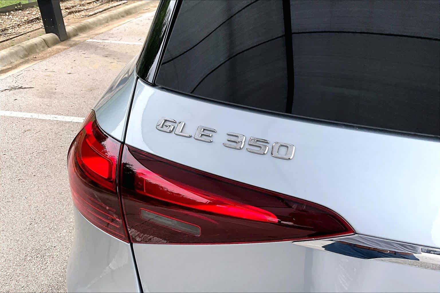 Certified 2025 Mercedes-Benz GLE 350 4MATIC image 10