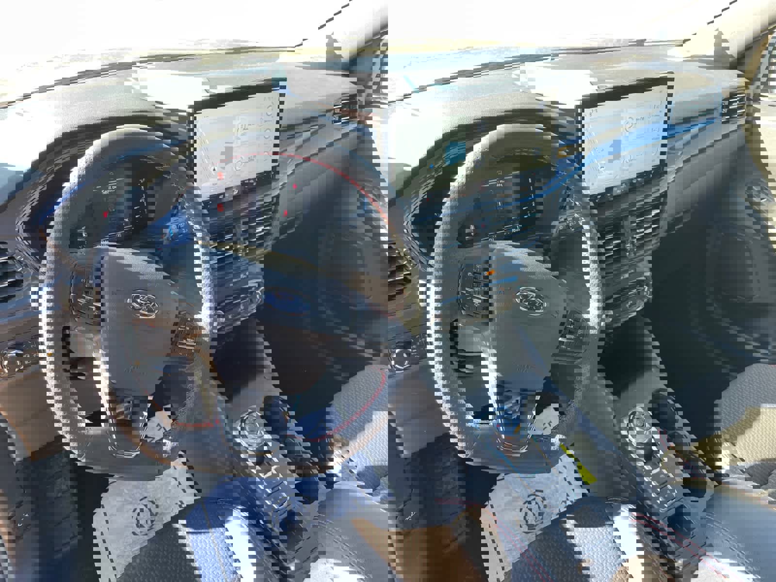 Certified 2023 Ford Escape ST-Line w/ Tech Pack #1 image 11