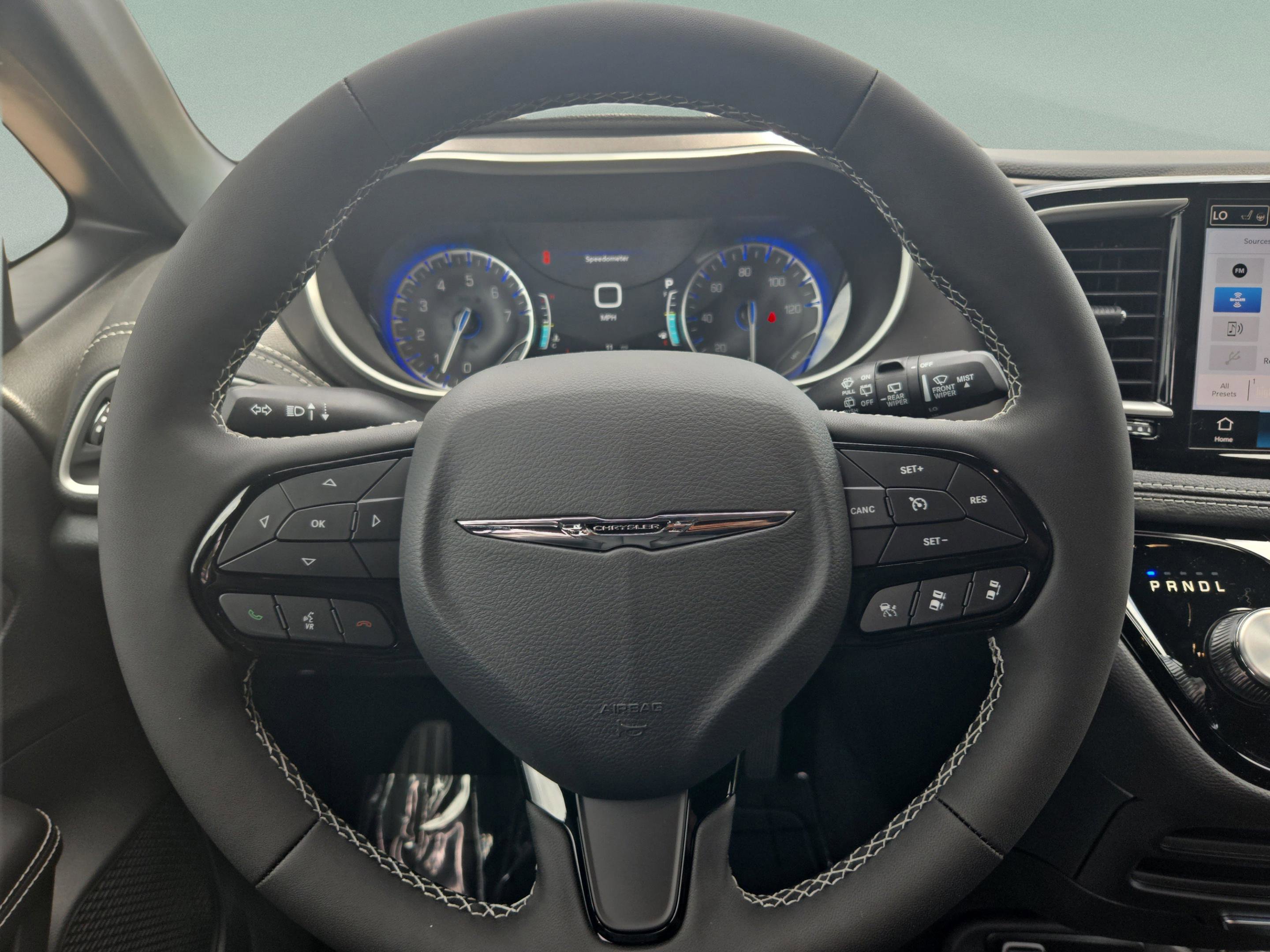New 2026 Chrysler Pacifica Select image 19
