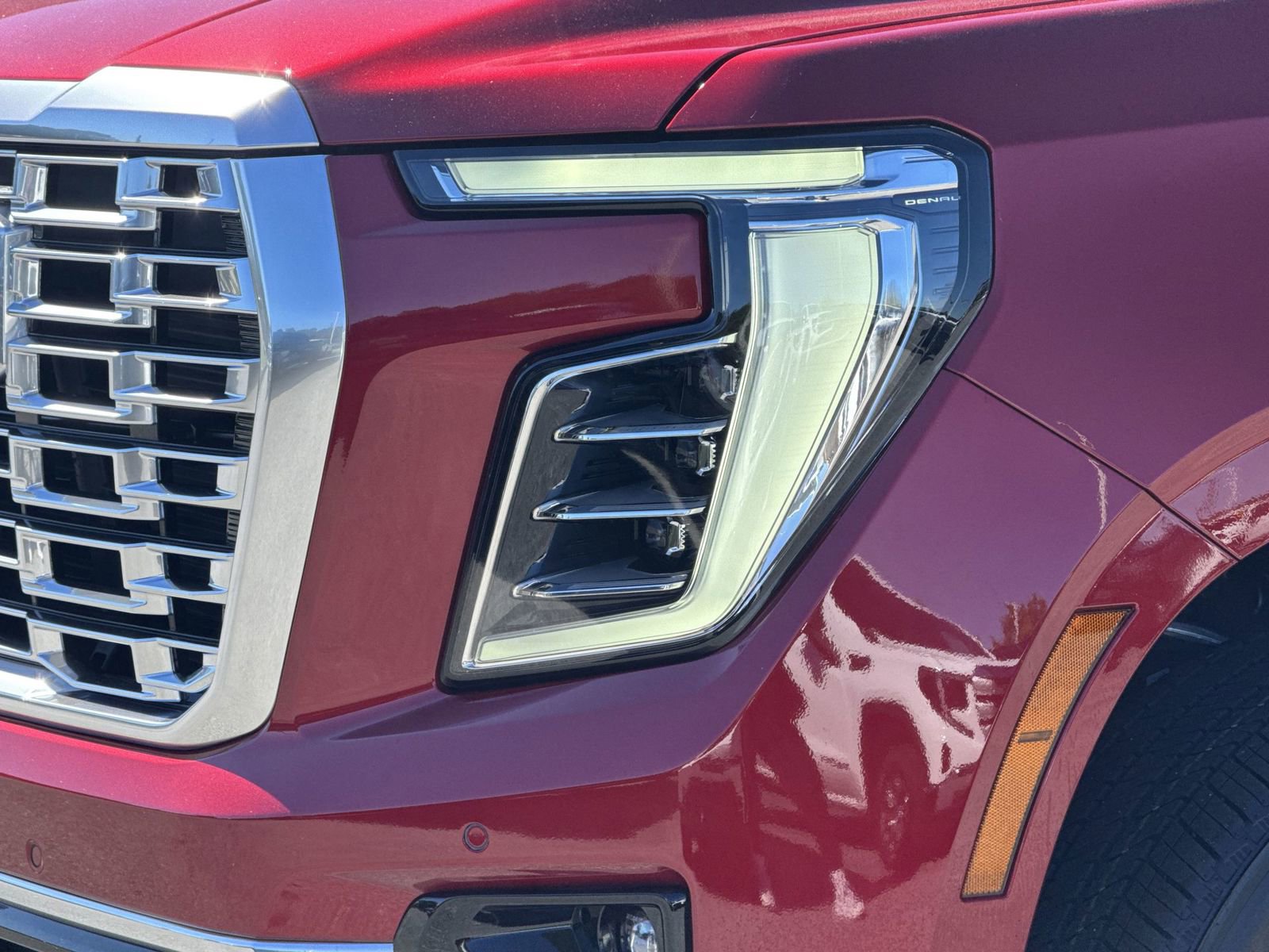 Used 2026 GMC Yukon XL Denali AWD/4WD image 6