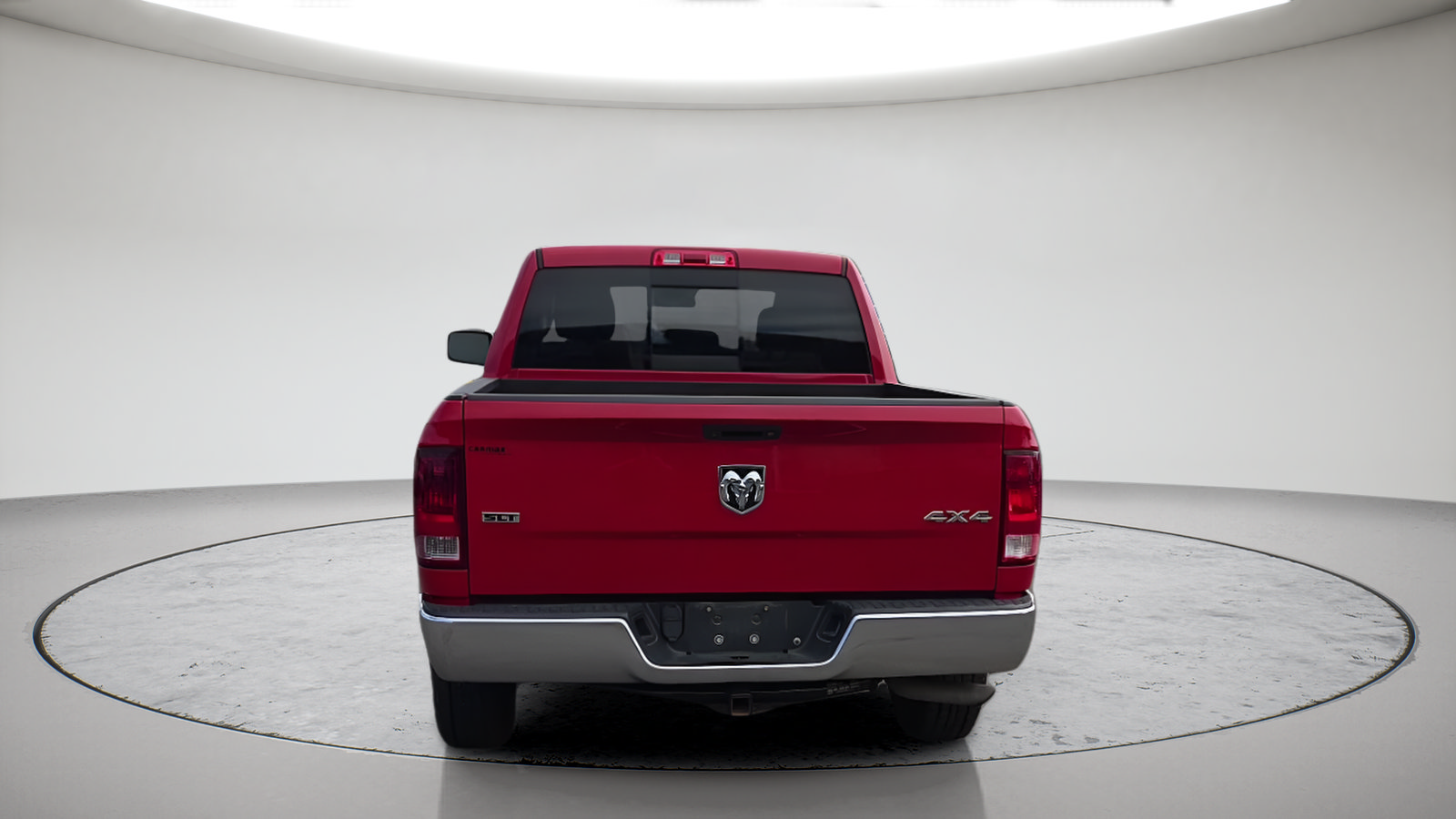 Used 2018 RAM 1500 Classic SLT AWD/4WD image 8