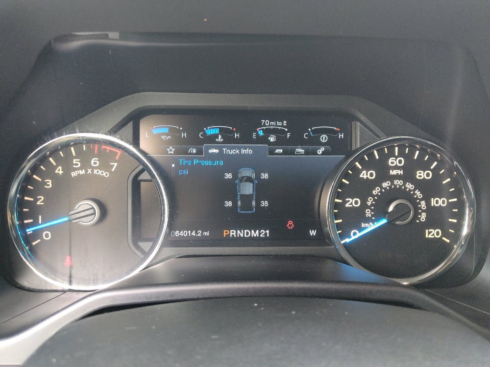 Used 2015 Ford F150 Lariat w/ Equipment Group 501A Mid RWD image 23