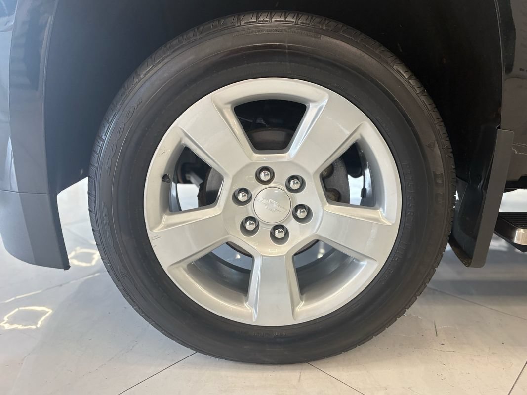 Used 2018 Chevrolet Tahoe LT w/ LT Signature Package AWD/4WD image 43