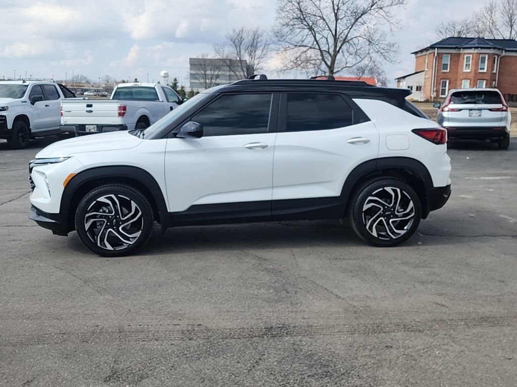 Used 2025 Chevrolet TrailBlazer RS w/ Convenience Package image 4