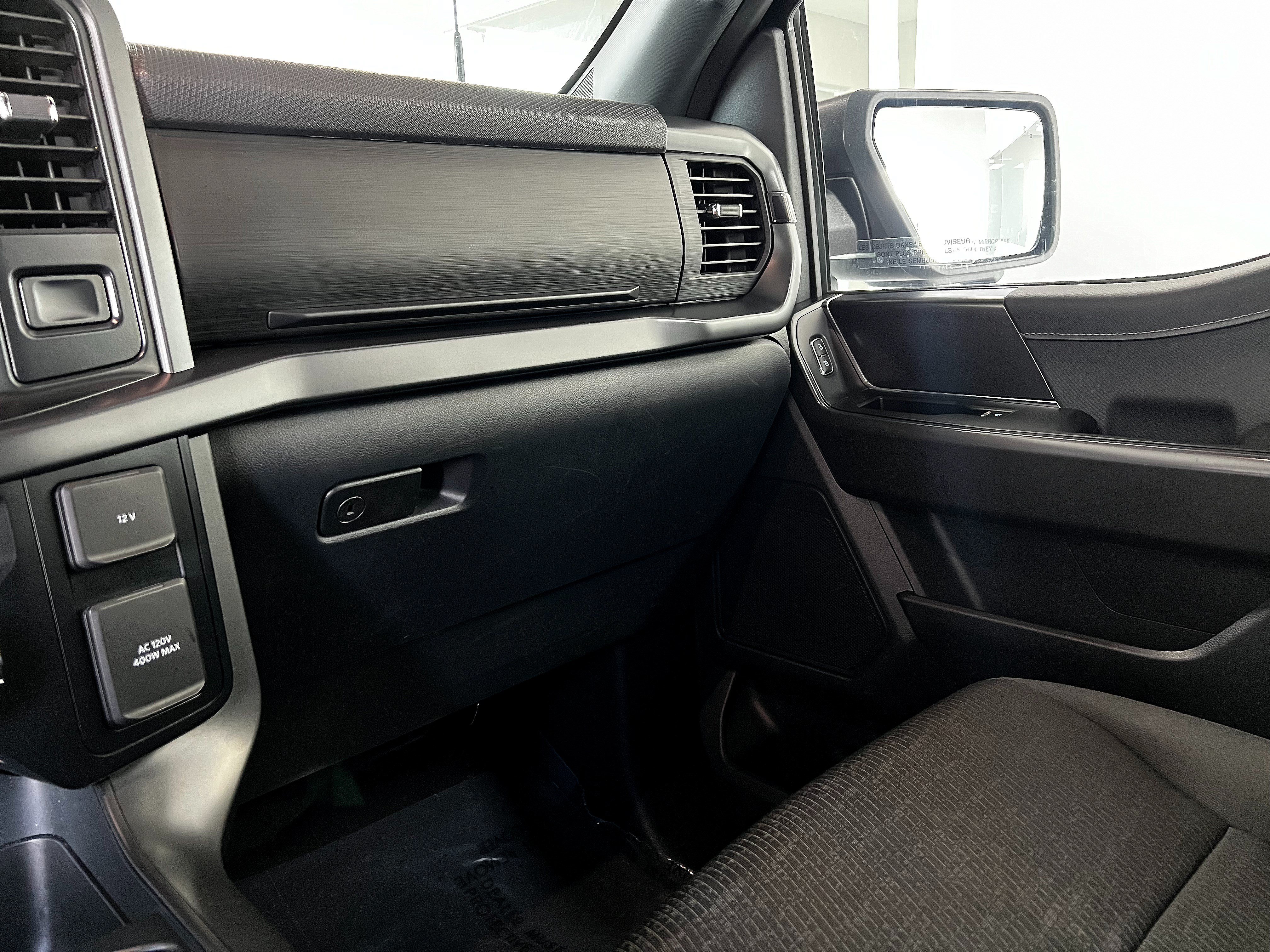 Used 2024 Ford F150 XLT w/ XLT Black Appearance Package AWD/4WD image 19